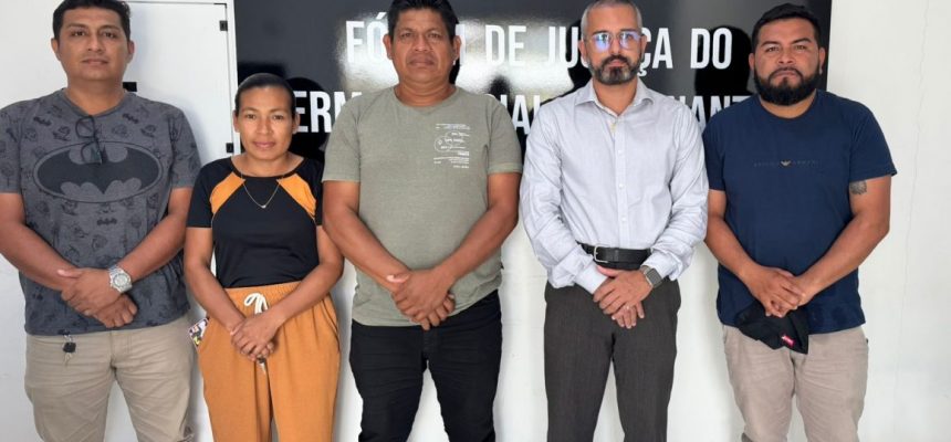 A Defensoria Pública do Estado do Amazonas (DPE-AM) realizou, de 24 e 28 de março, um mutirão de atendimentos jurídicos no município de Tonantins (distante 861 quilômetros de Manaus). As demandas mais recorrentes atendidas foram nas áreas de família, cível, registros públicos e criminal. Além disso, foi realizada uma inspeção carcerária na delegacia do município e atendimento jurídico dos 23 custodiados.